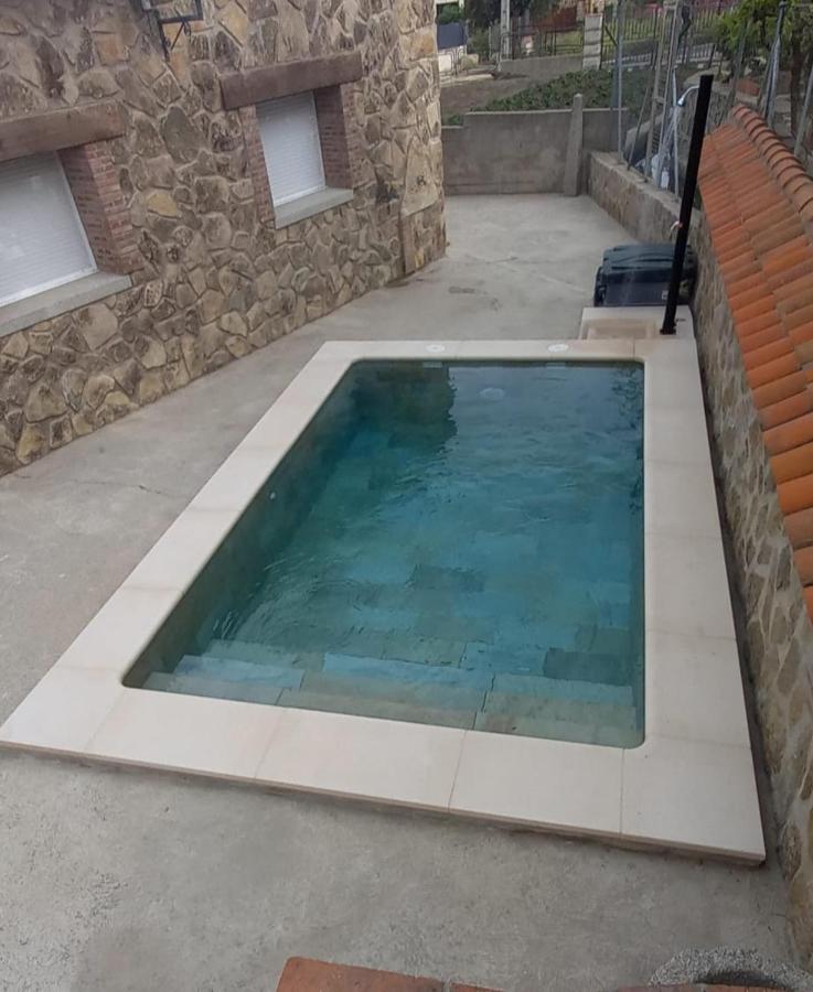 Villa El Cauce Navaluenga Esterno foto